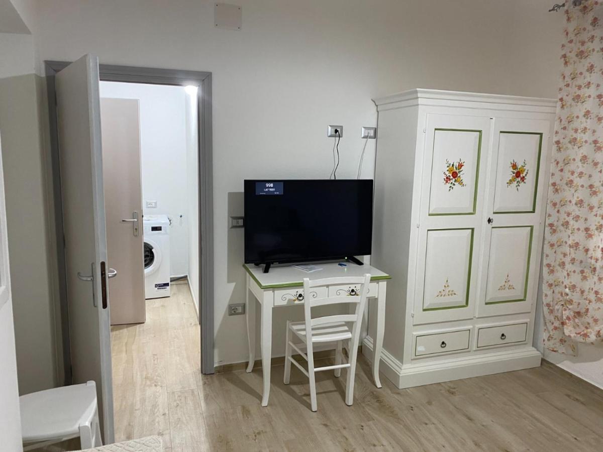 Affittacamere Il Vicoletto Aria Ona Villagrande Strisaili ภายนอก รูปภาพ
